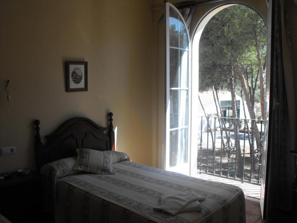Hotel Hostal Nicol'S à Luque Extérieur photo